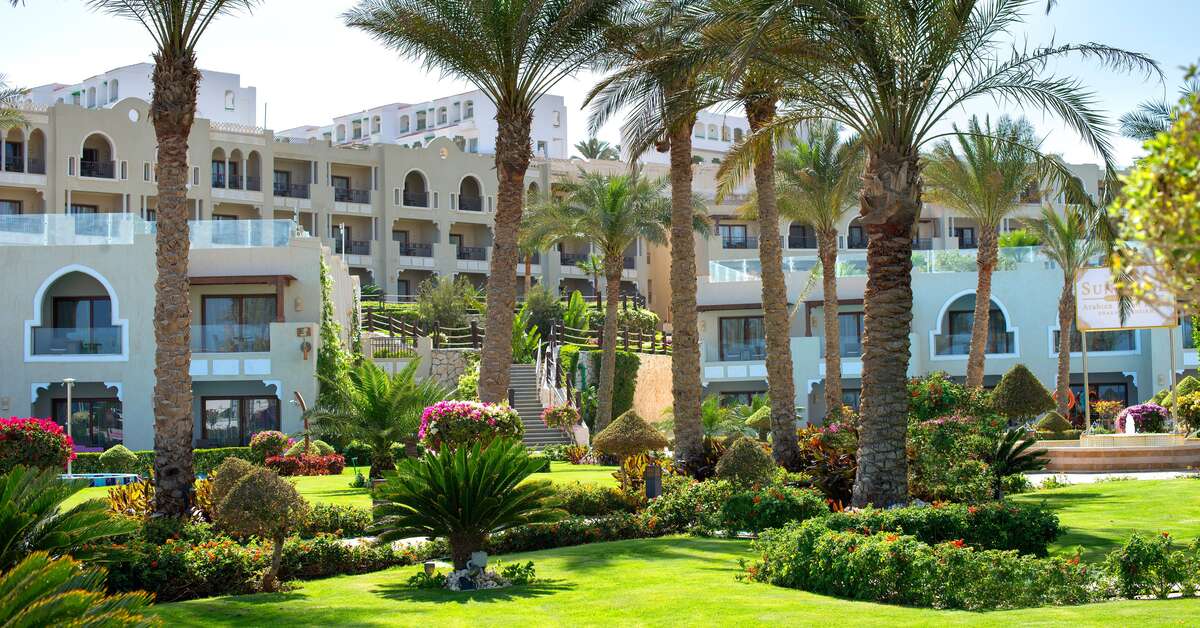 SUNRISE Arabian Beach Resort