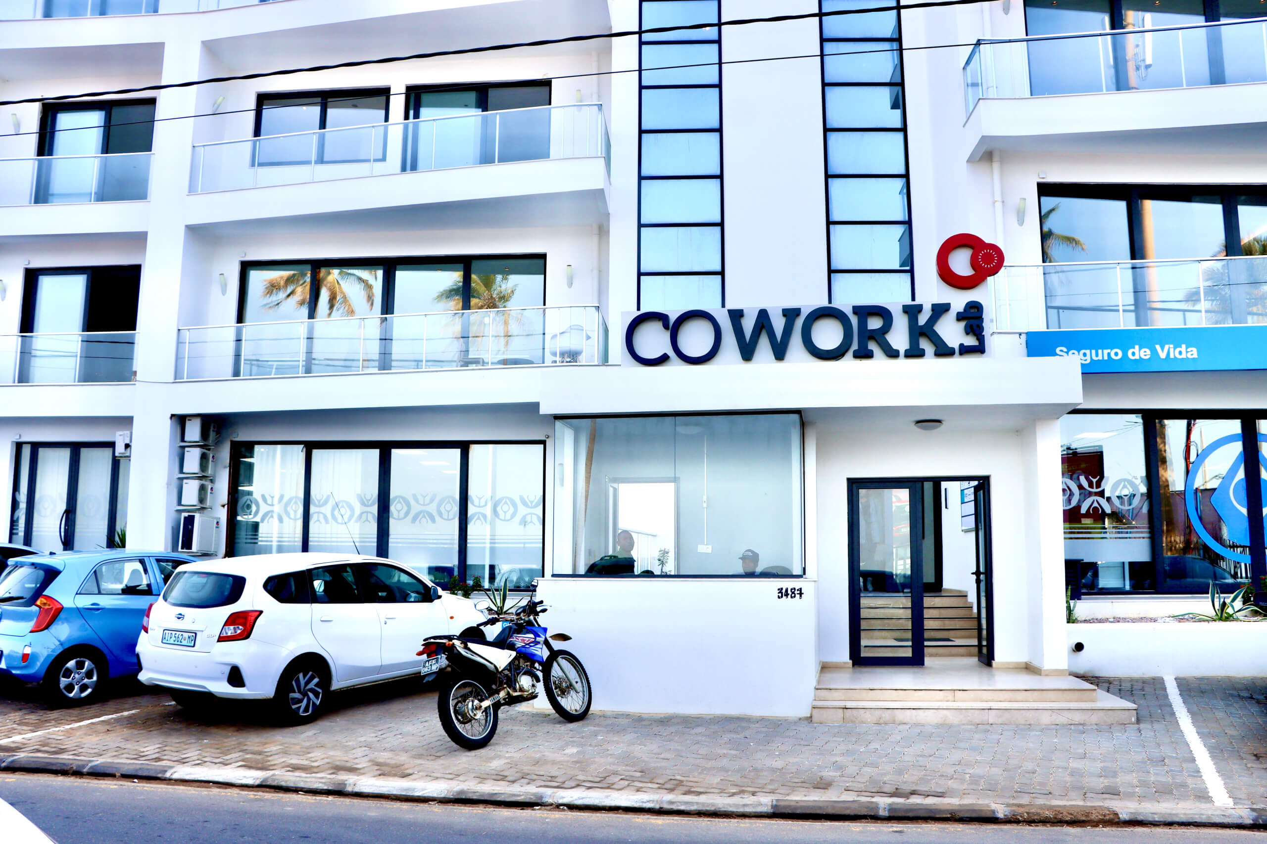 Cowork Lab Suites