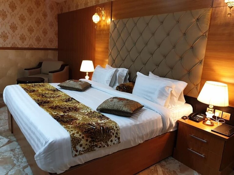Goldstep Hotel and Suites Abraka
