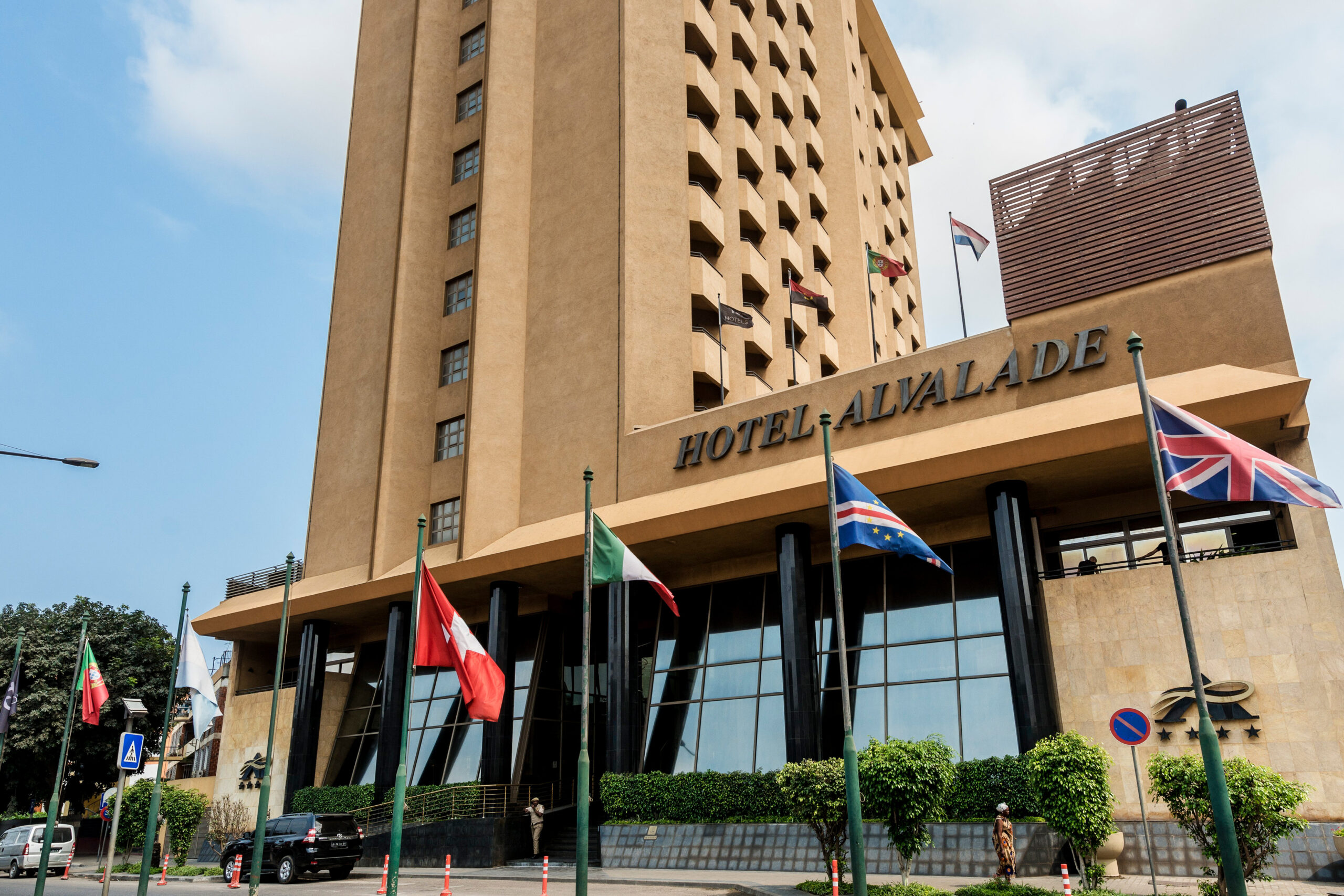 Hotel Alvalade Luanda