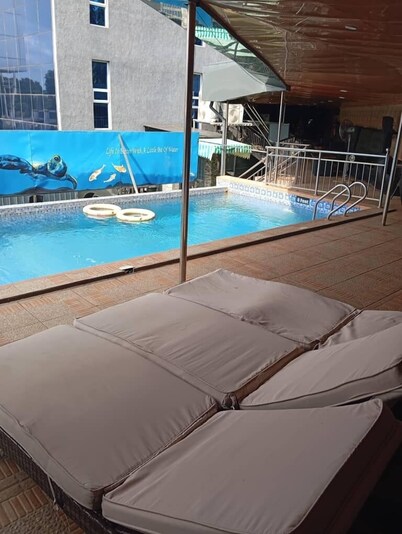 VNN Suites & Resorts