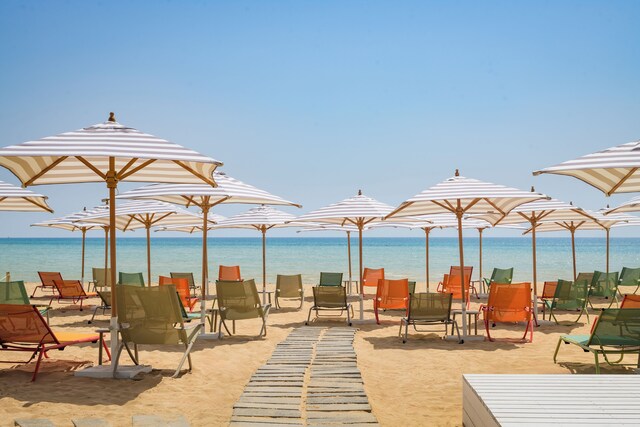 The G Einbay Golf Resort