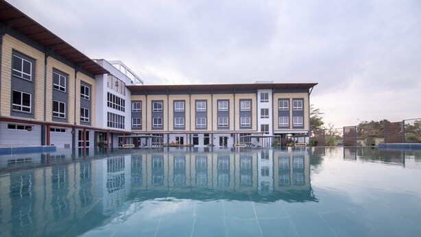 Eseriani The Resort