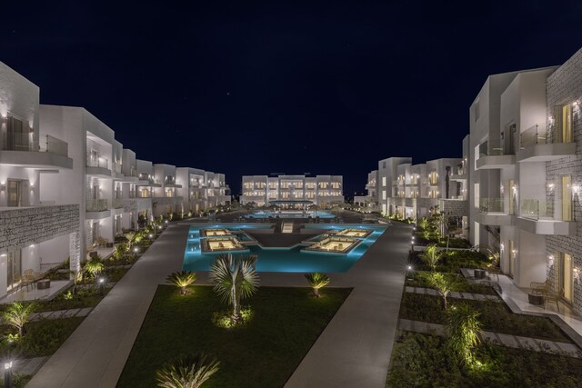 Tanoak Resort